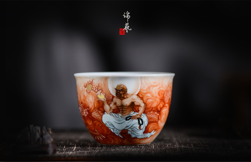 礬紅《降龍羅漢》主人杯